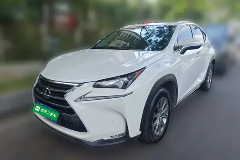 Lexus NX 2014