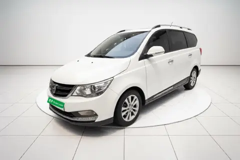 Baojun 730 2015