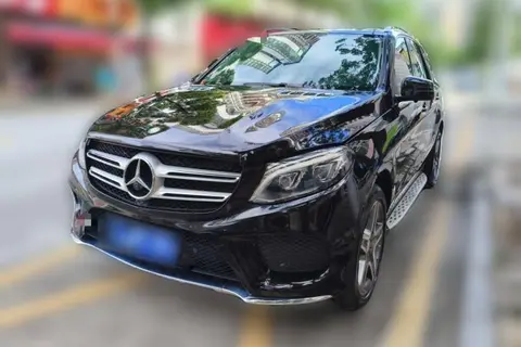 Mercedes-Benz GLE 2015