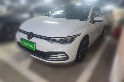 Volkswagen Golf 2024