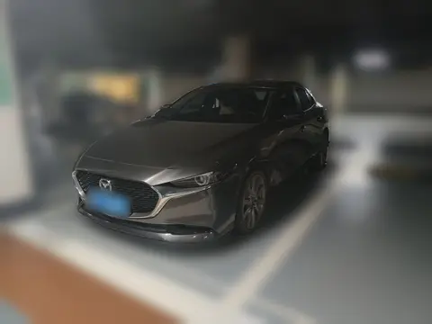 Mazda 3 Axela 2021