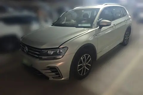 Volkswagen Tiguan L 2018