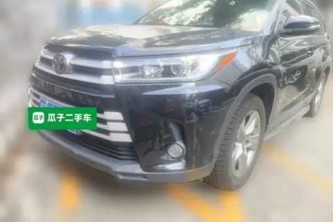 Toyota Highlander 2019