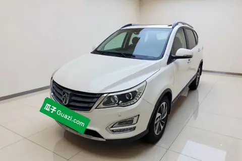 Baojun 560 2015