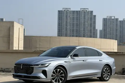 Lincoln Z 2022