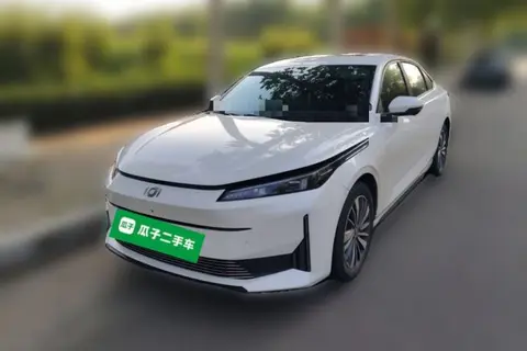 Changan Qiyuan A05 2023