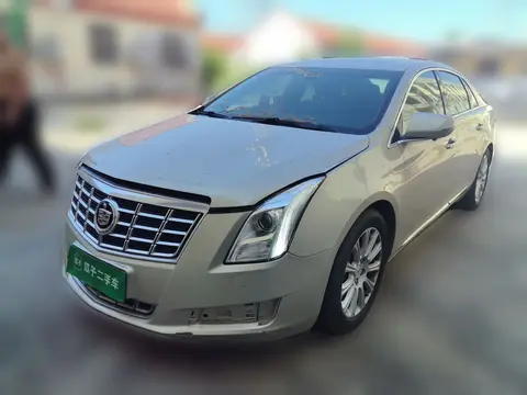 Cadillac XTS 2013