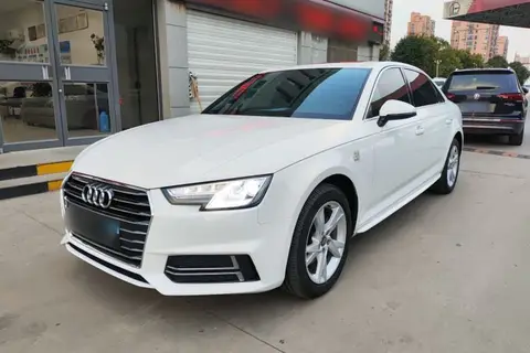 Audi A4L 2019