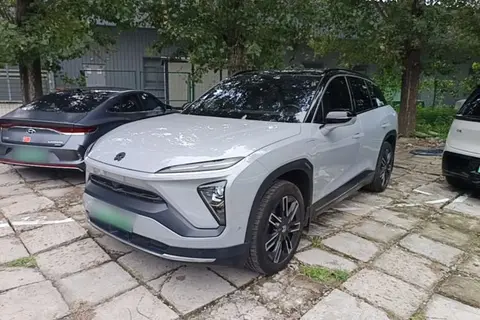 NIO ES6 2021