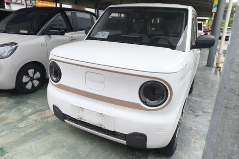 Geely Panda 2023