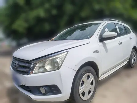 Venucia T70 2015