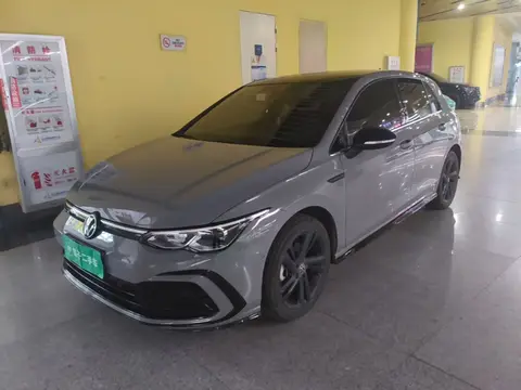 Volkswagen Golf 2024
