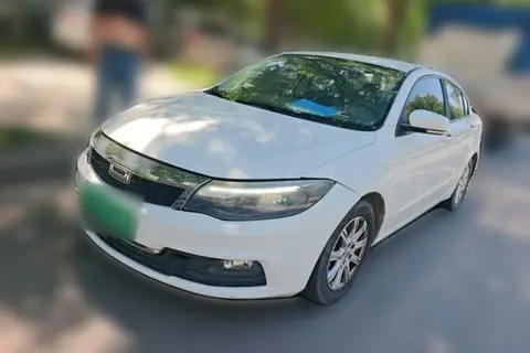 Qoros 3 2018