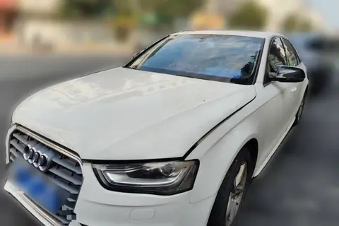 Audi A4L 2013