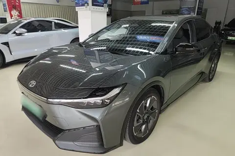 Toyota bZ3 2025