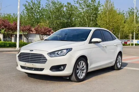 Ford Escort 2018