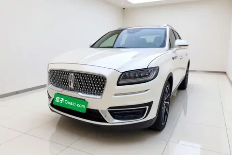 Lincoln Nautilus 2019