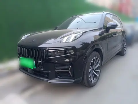 Lynk & Co 09 EM-P 2024