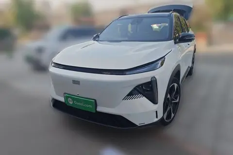 Geely Galaxy L7 2023