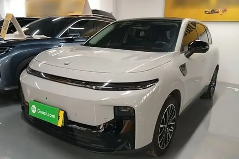 Leapmotor B10 2025