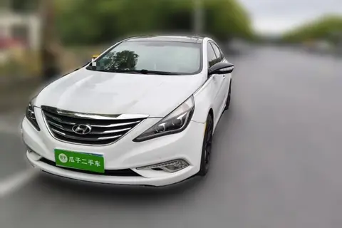 Hyundai Sonata 2013