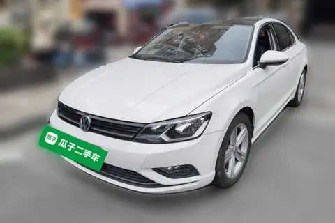 Volkswagen Lamando 2015
