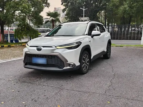 Toyota FRONTLANDER 2023