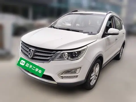 Baojun 560 2015