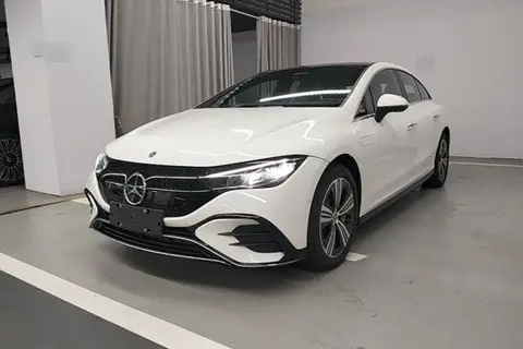Mercedes-Benz EQE 2025