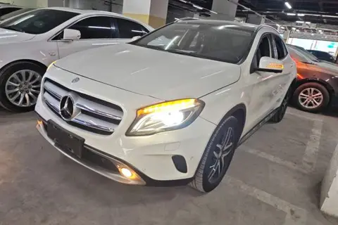 Mercedes-Benz GLA 2015