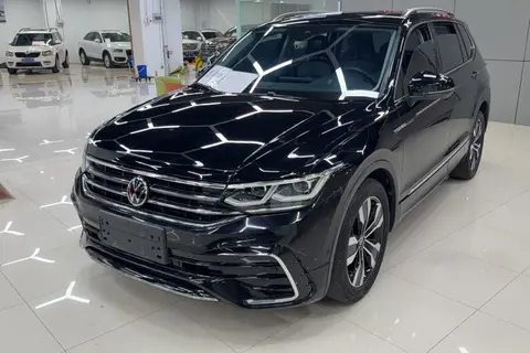 Volkswagen Tiguan L 2021