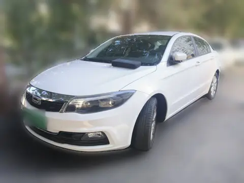 Qoros 3 2019