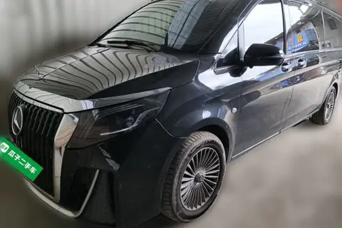 Mercedes-Benz Vito 2024