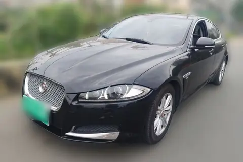 Jaguar XF 2014