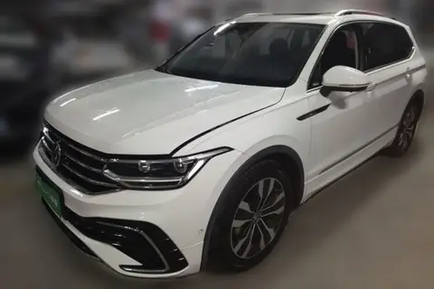 Volkswagen Tiguan L 2022