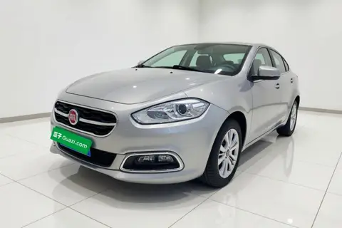 Fiat Viaggio 2015