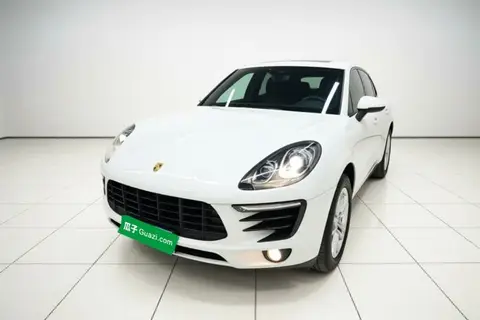 Porsche Macan 2016