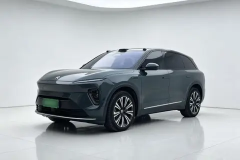 NIO ES8 2024