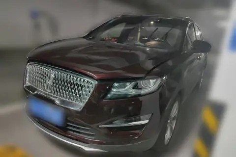 Lincoln MKC 2019