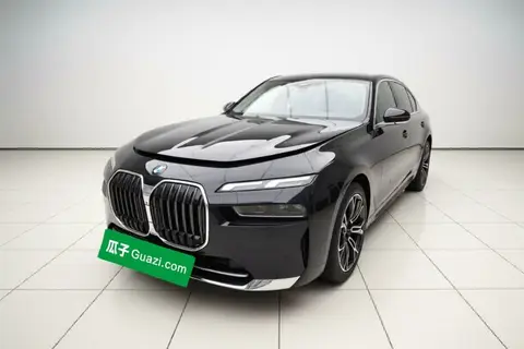 BMW 7 Series 2024