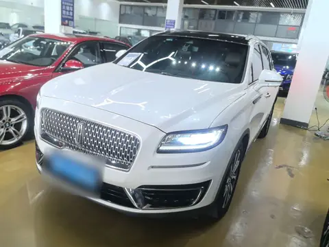 Lincoln Nautilus 2019