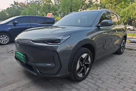Geely E5 2025