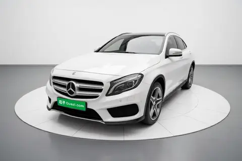 Mercedes-Benz GLA 2016