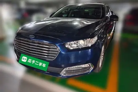 Ford Taurus 2017