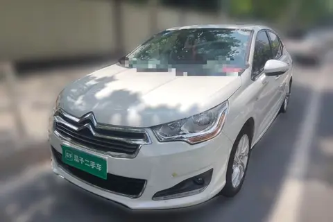 Citroën C4L 2013