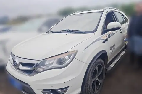 BYD S7 2016