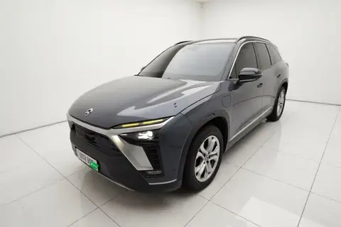 NIO ES8 2021