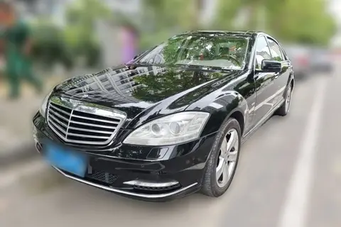 Mercedes-Benz S-Class 2012