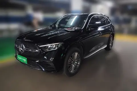 Mercedes-Benz GLC 2023