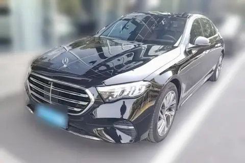Mercedes-Benz E-Class 2024